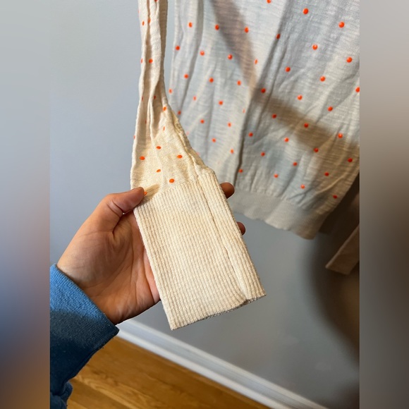 Bundle Of 2 Express Long Sleeves - Picture 7 of 8